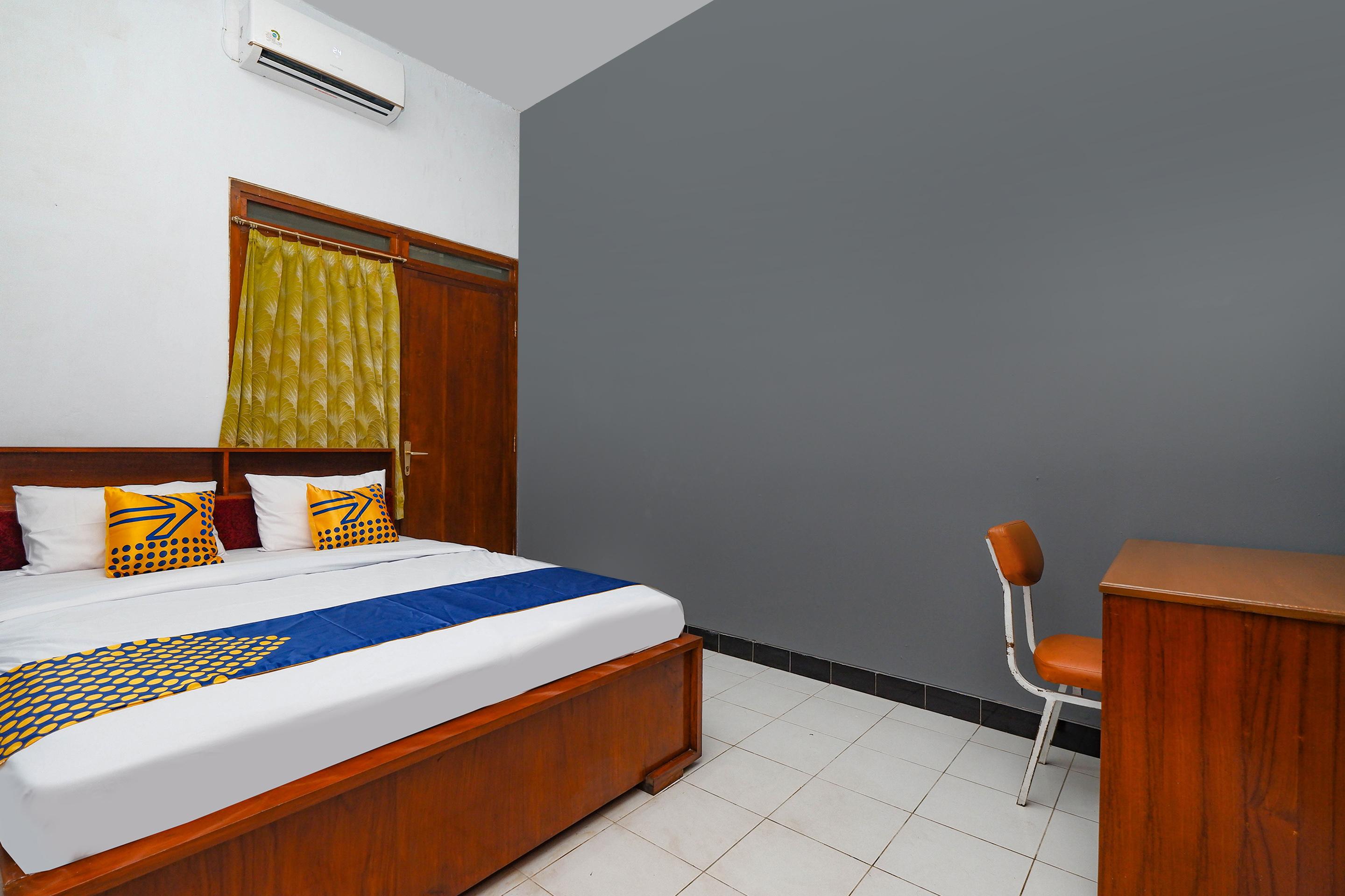 Oyo 2240 Simpang Tujuh
