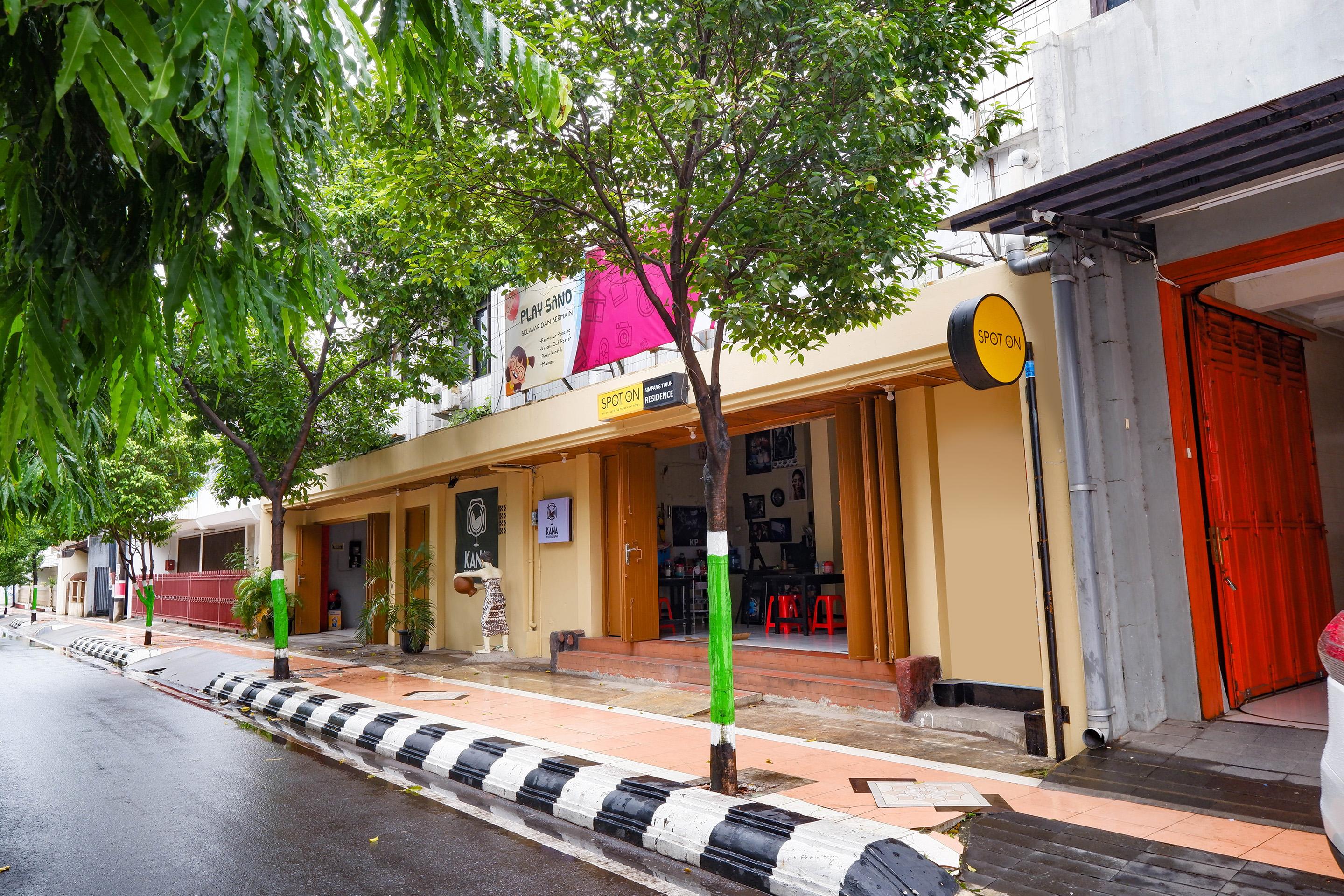 Hotel Oyo 2240 Simpang Tujuh 2*